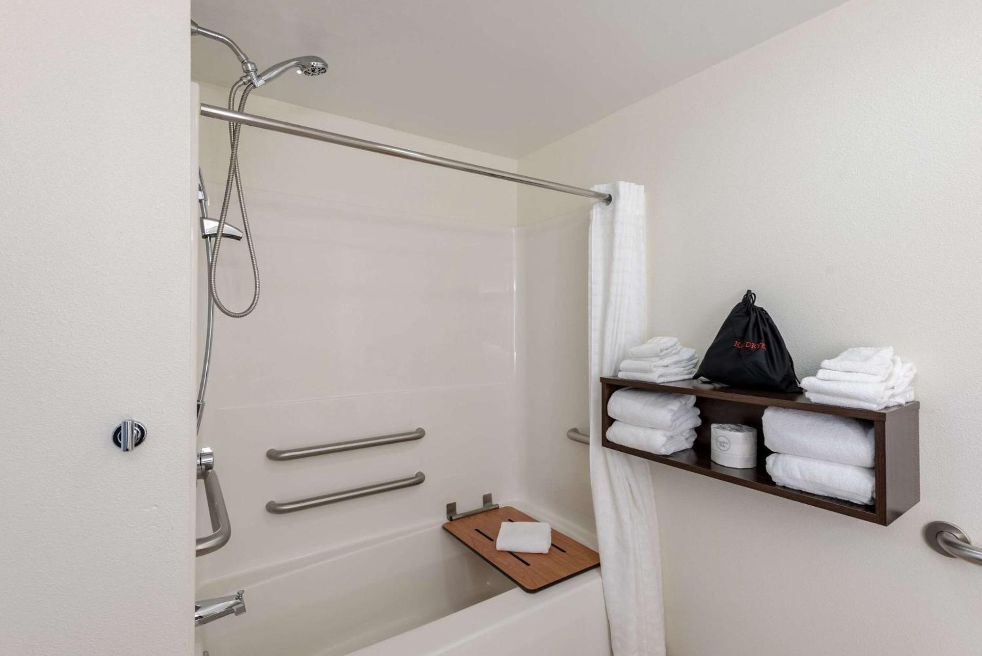 Country Inn & Suites By Radisson, Findlay, Oh Eksteriør bilde
